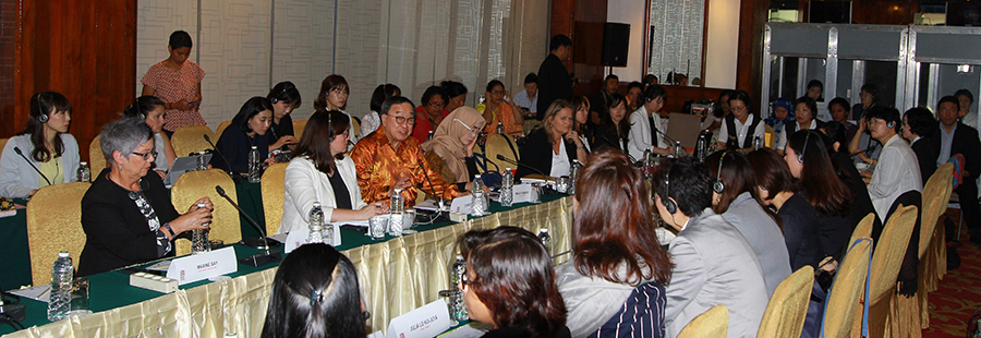 womens committee mtg